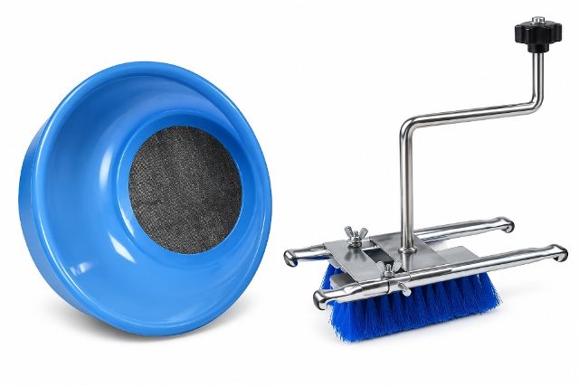 Sieve with Glued Mesh in Plastic Basin
